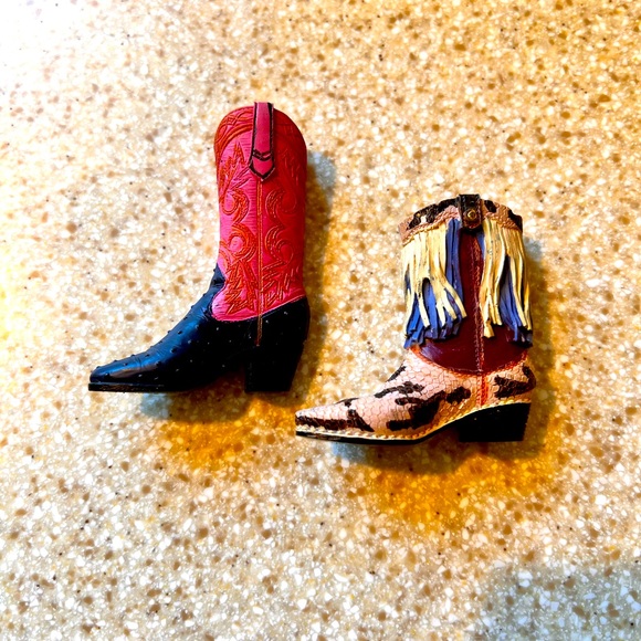 Miniature Collectible Western Boots - Picture 3 of 8